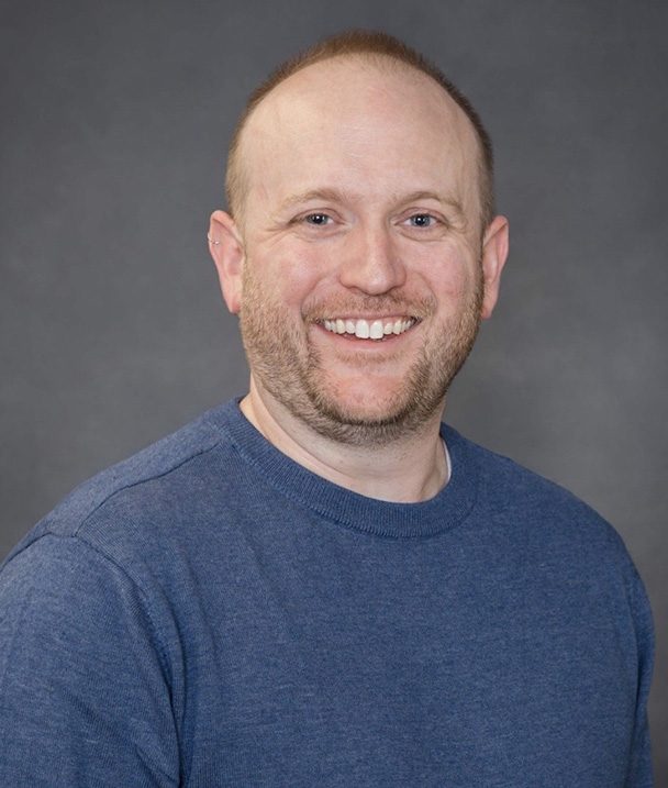 Headshot of Derek Landes